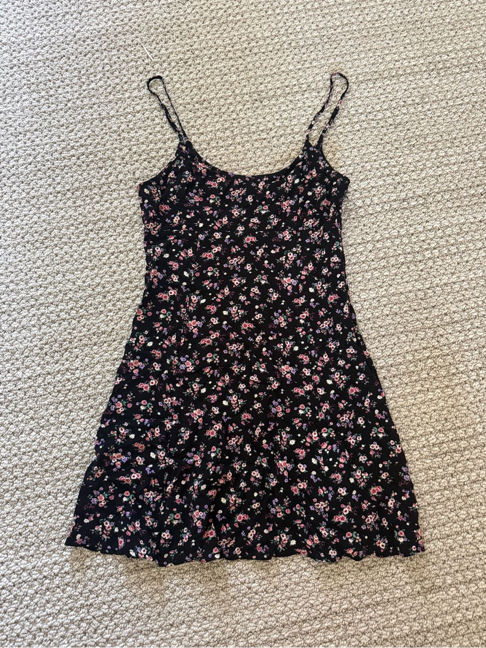 Forever 21 Black Floral Spaghetti-Strap Sundress